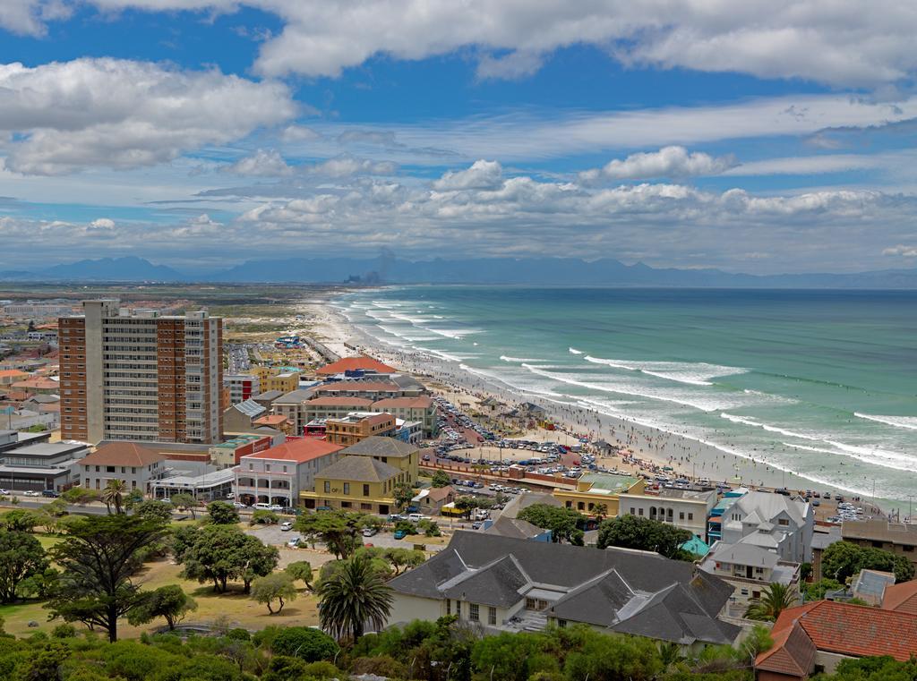 Surferscorner Self Catering Apartments Muizenberg Ngoại thất bức ảnh