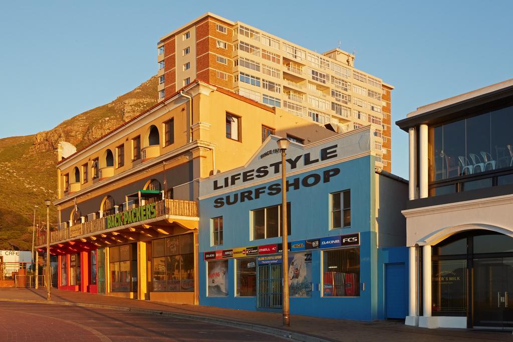 Surferscorner Self Catering Apartments Muizenberg Ngoại thất bức ảnh