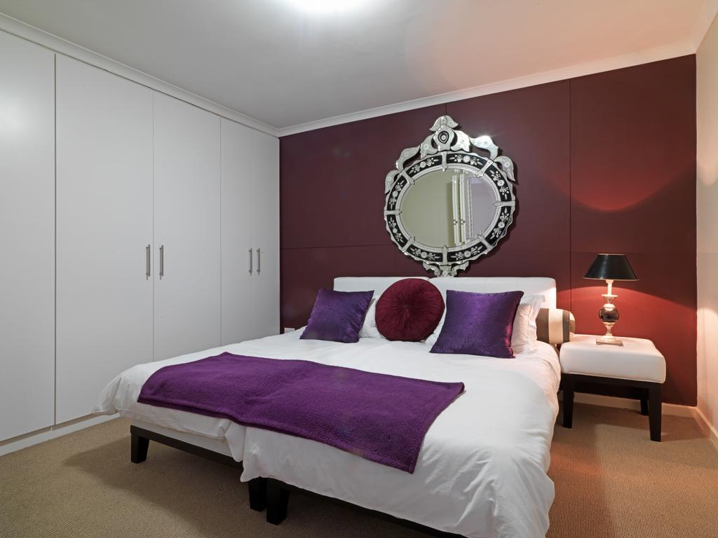 Surferscorner Self Catering Apartments Muizenberg Ngoại thất bức ảnh