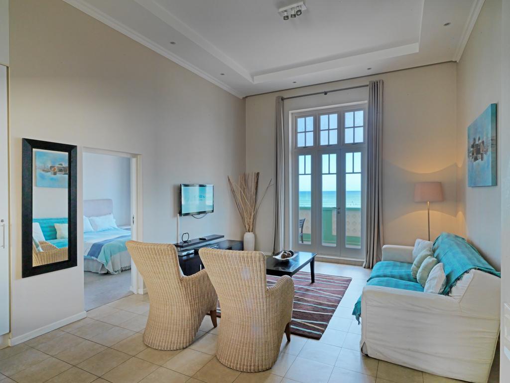 Surferscorner Self Catering Apartments Muizenberg Ngoại thất bức ảnh