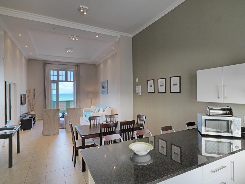 Surferscorner Self Catering Apartments Muizenberg Ngoại thất bức ảnh